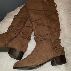 American Eagle Boots